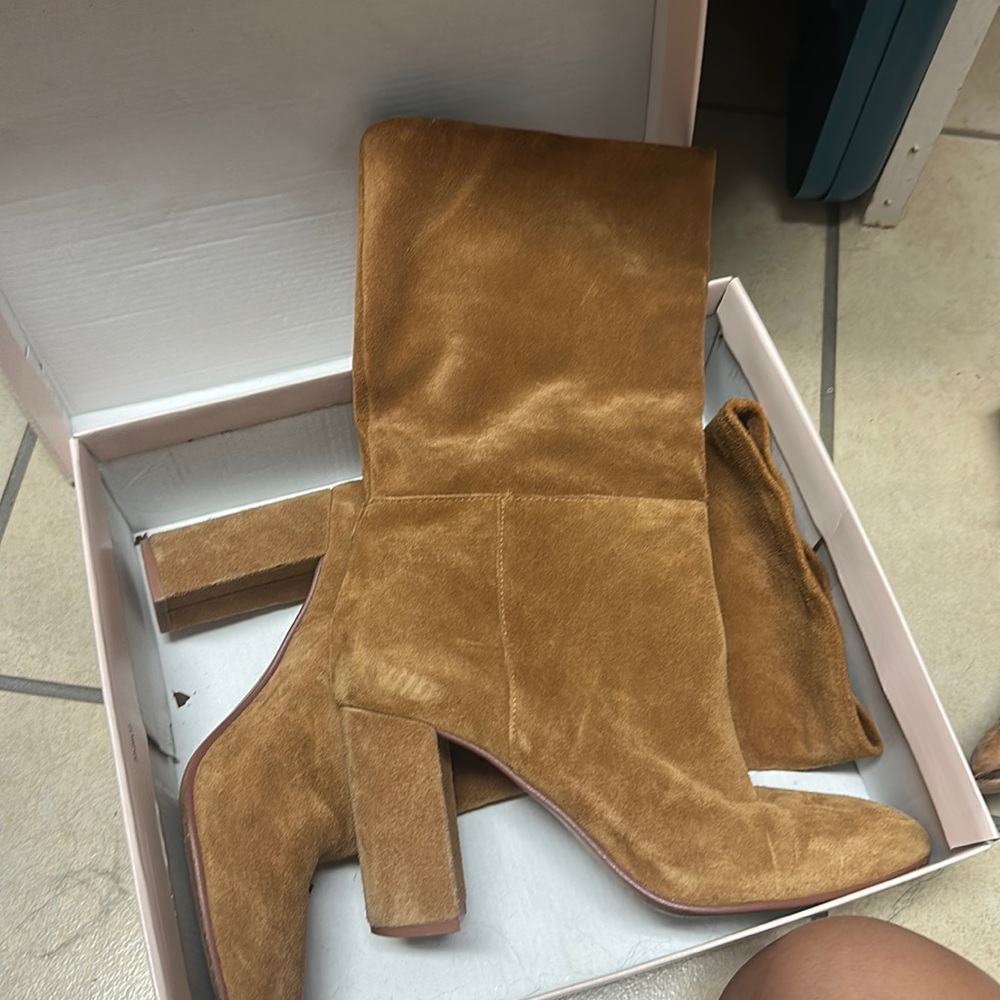 Suede brown calf height boots